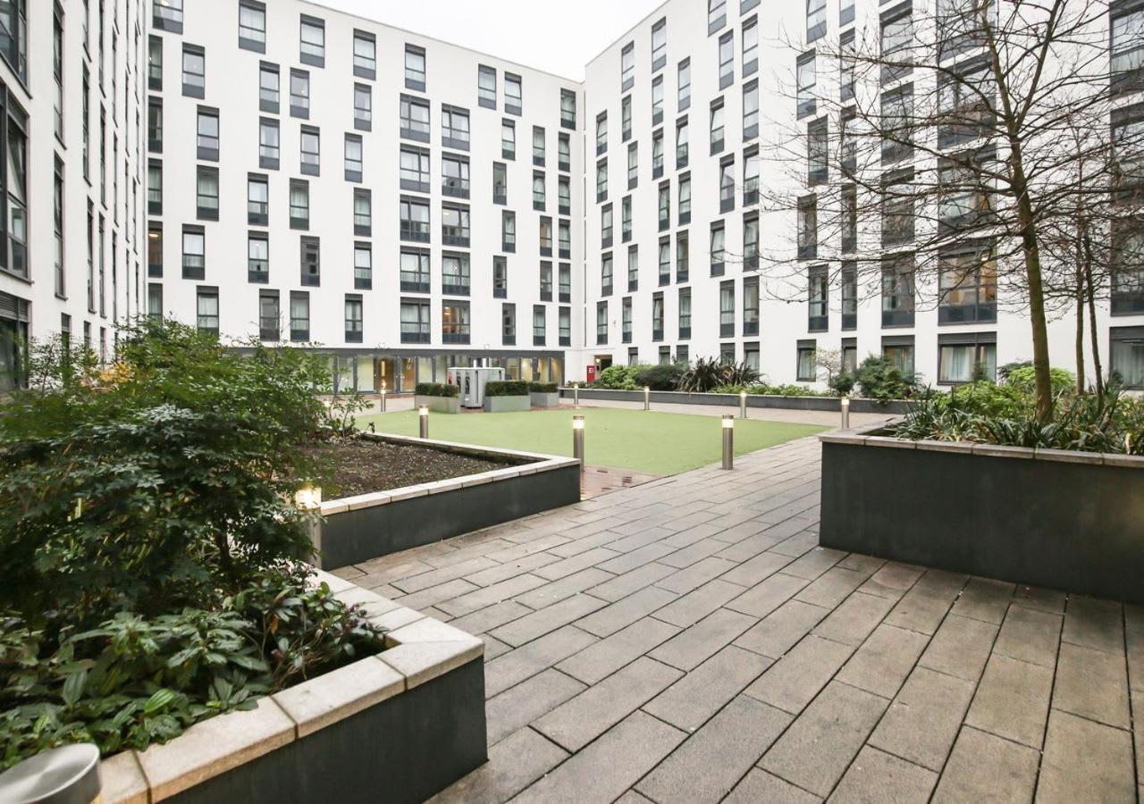 Sterling Court In Wembley Apartamento